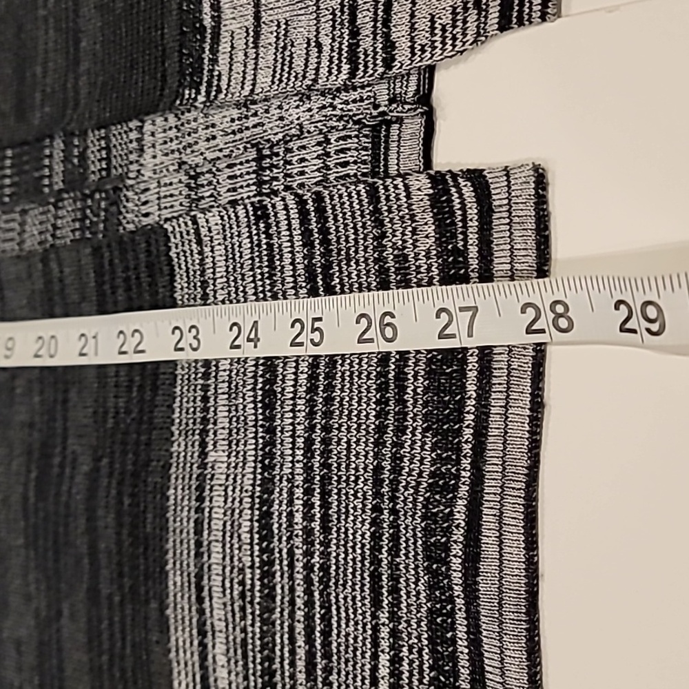 AB Studio Open Cape Black Gray Medium - Picture 8 of 11